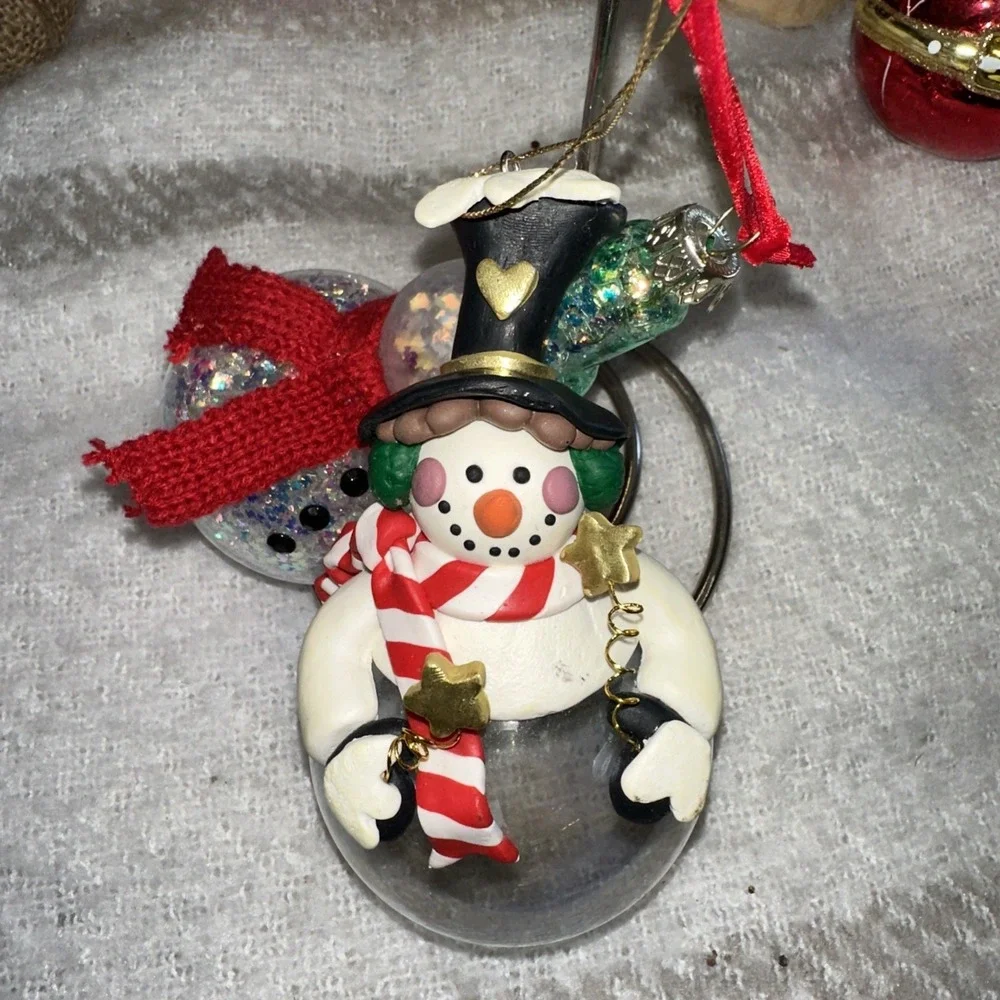 VTG Lot Of 4-Snowmen-1 Glitter Handblown 1-icecube 1-snowglobe1- Ceramic